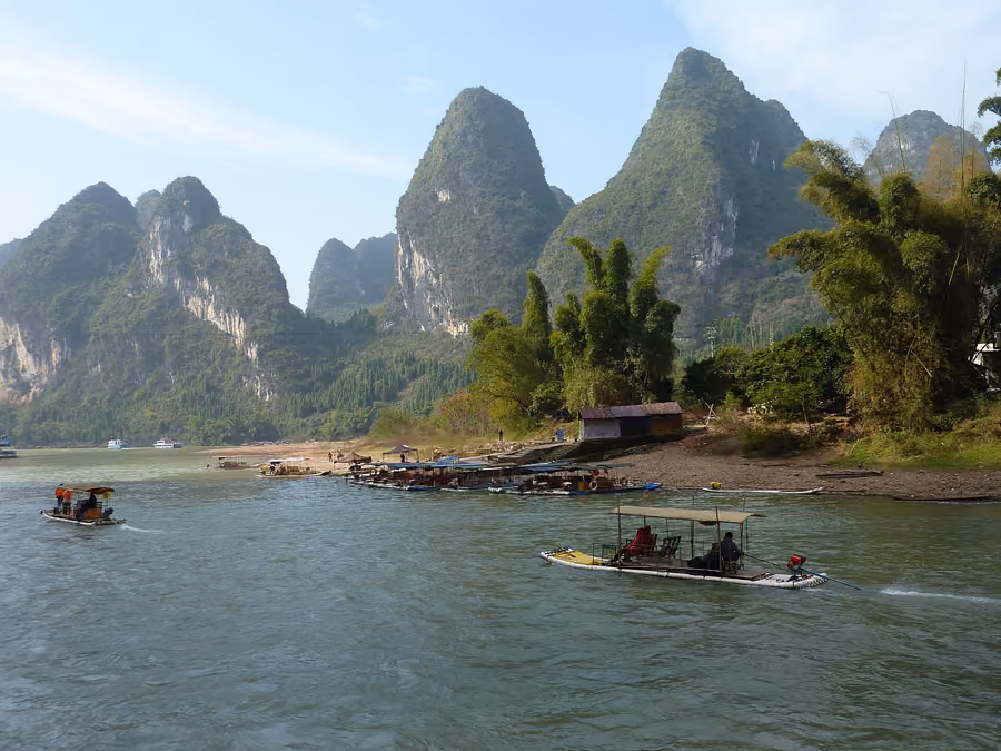 Li River Cruise (Guilin to Yangshuo) in Guilin and Yangshuo, China